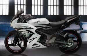 UD. ZONA PERKASA MOTOR - Kawasaki New Ninja RR 150 CC 2012
